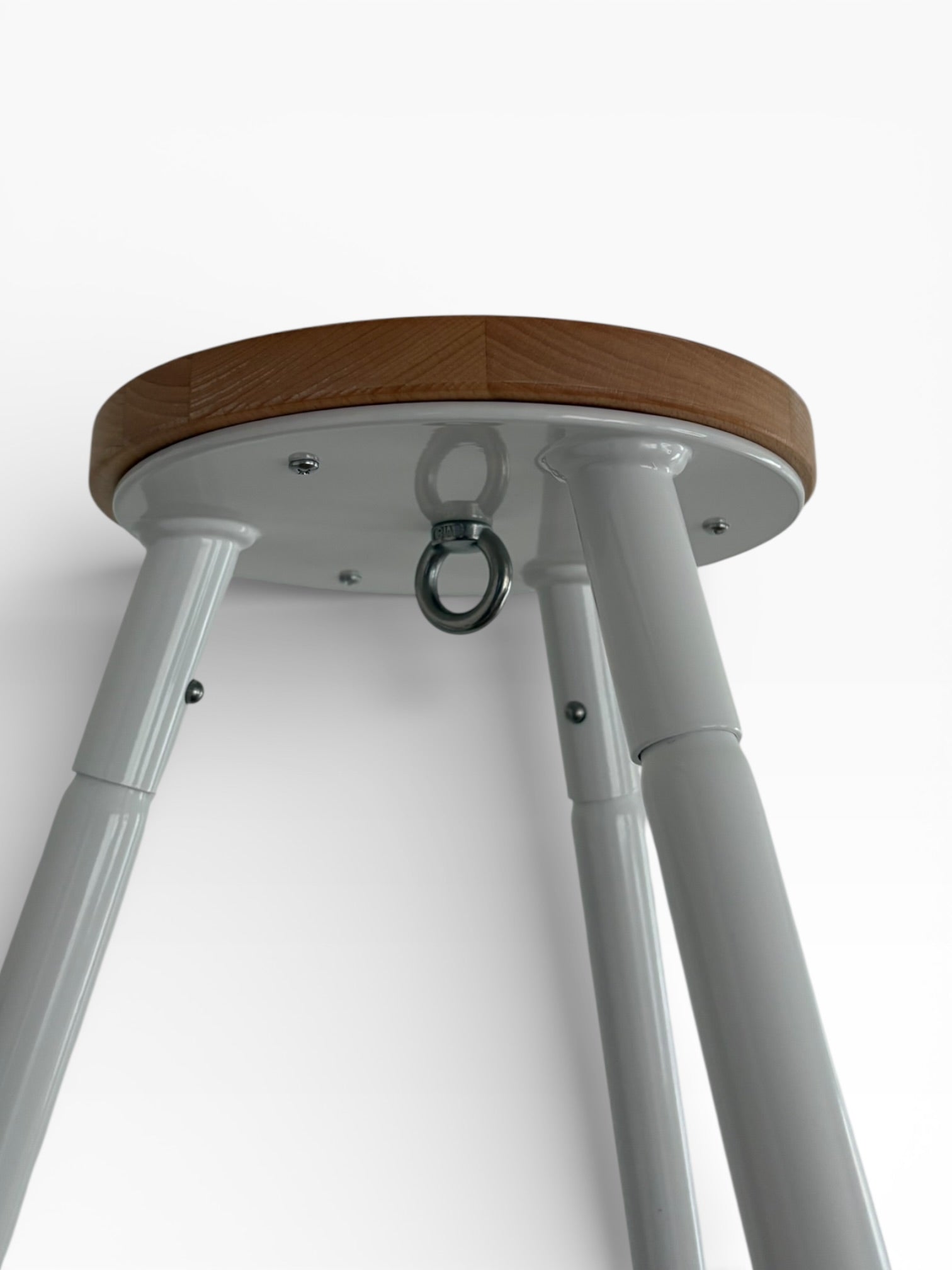 Homba baby Stojan trojnožka kovový biely (nosnost 25kg)